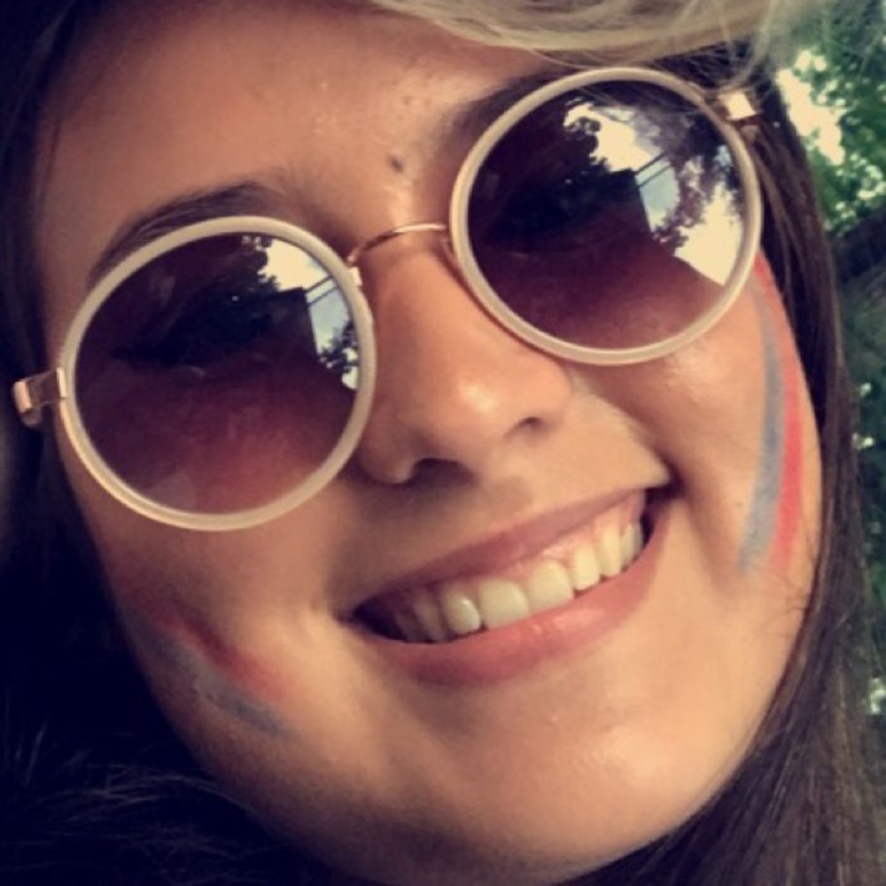 Meet your Posher, Brandi